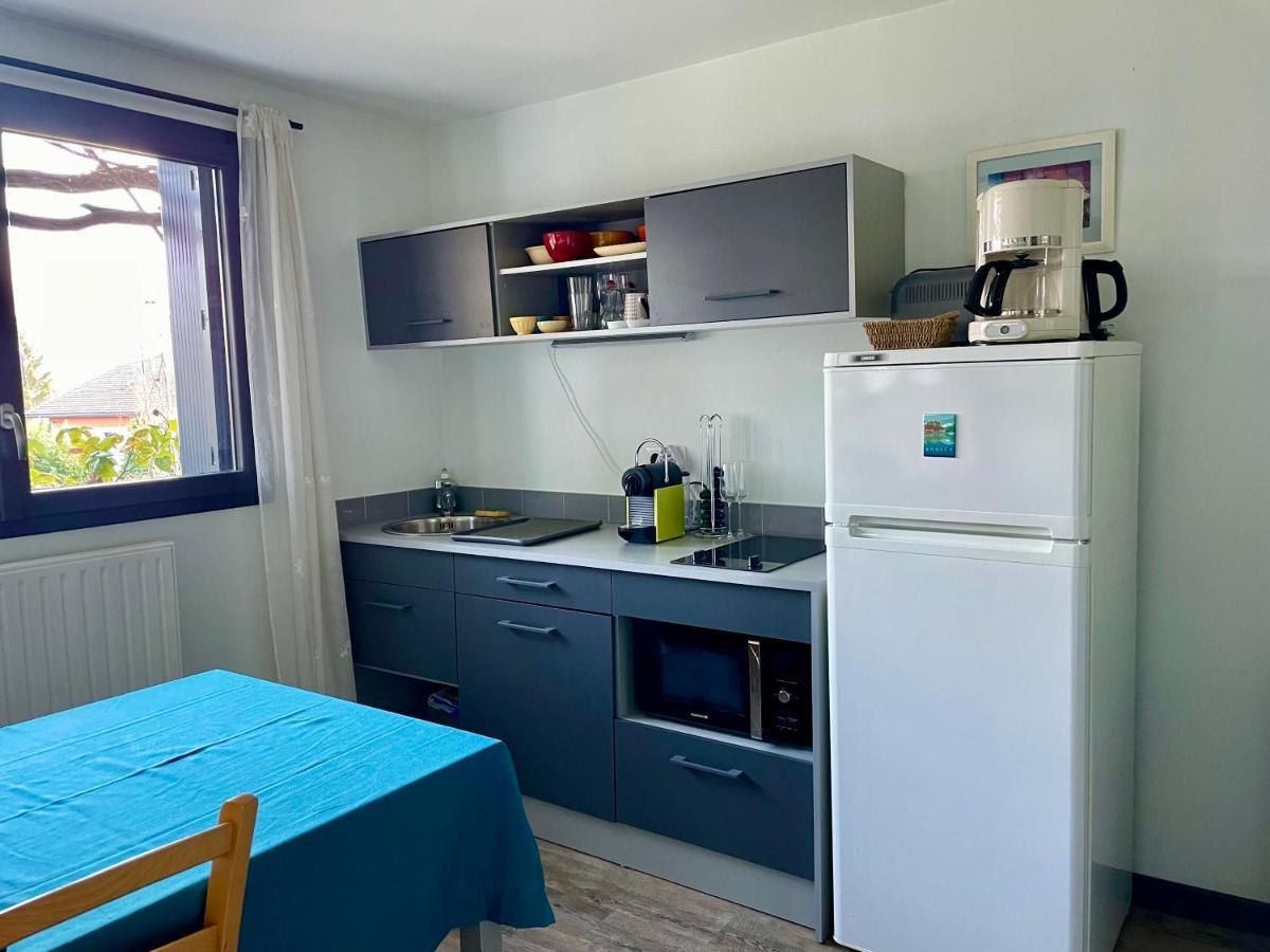 Appartement Independant 30 M² A 500M Du Lac, 2 Velos Et Parking Fournis Sévrier Zewnętrze zdjęcie